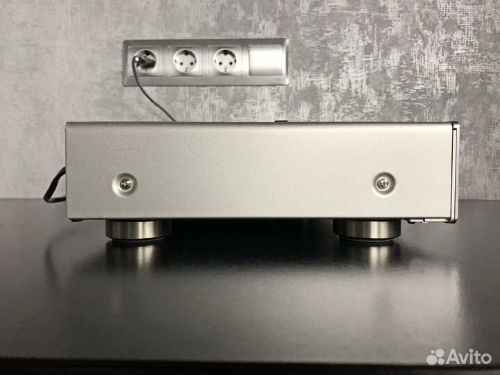 Цифровой тюнер Sony ST SB920 QS