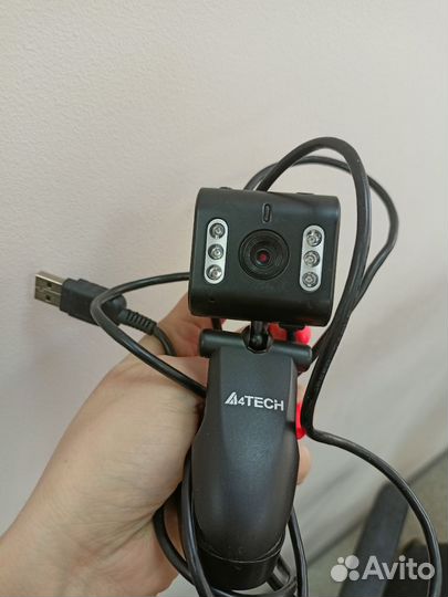 Микрофон Genius и Вебкамера 4Tech