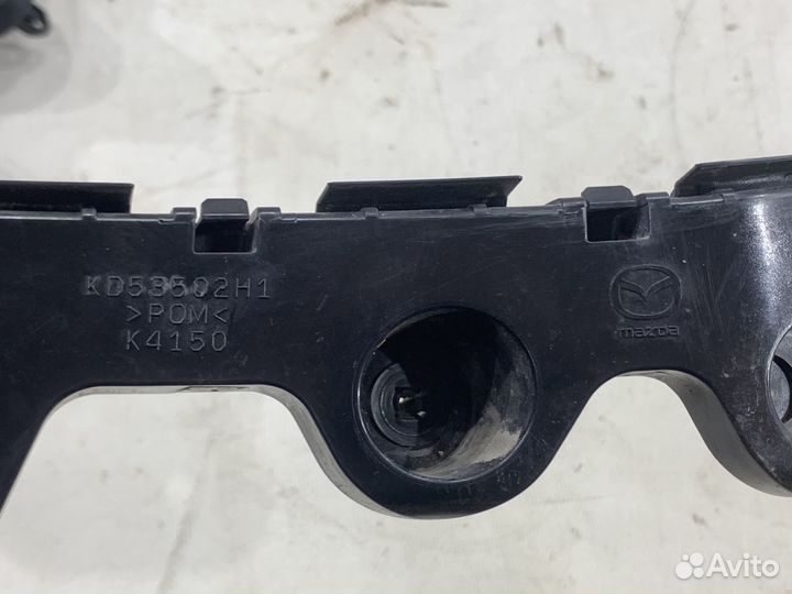 Кронштейн заднего бампера Mazda CX-5 KE