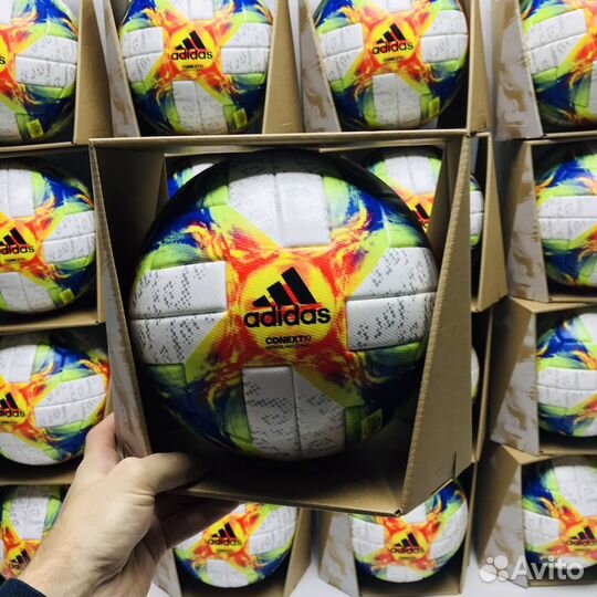 Проф. футбольный мяч Adidas Conext19 OMB DN8633
