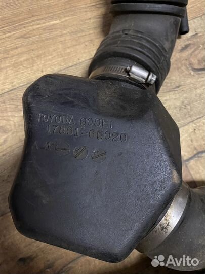 Резонатор воздушного фильтра Toyota Hilux Surf