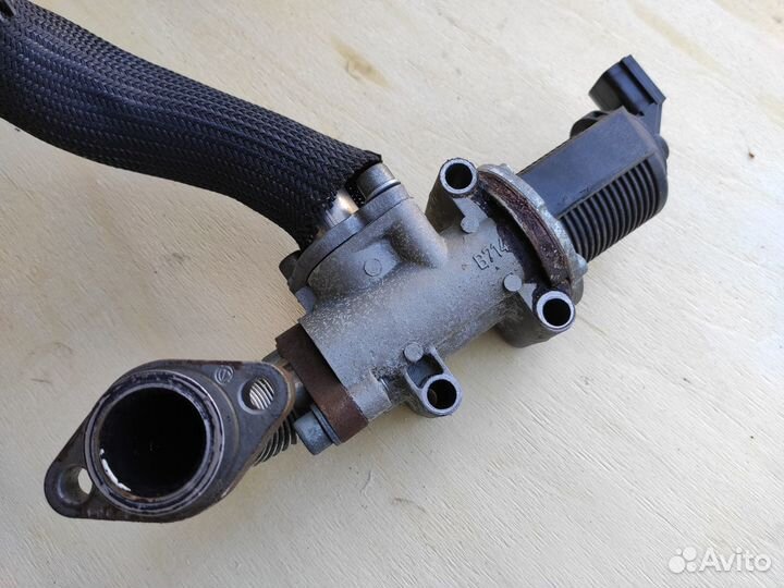 Клапан егр охладитель егр Z19DT на Астра Н