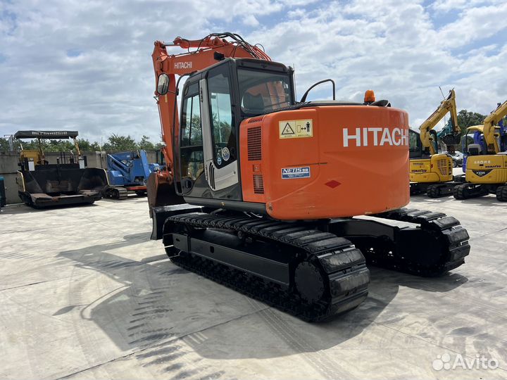 Гусеничный экскаватор Hitachi ZX135US, 2020