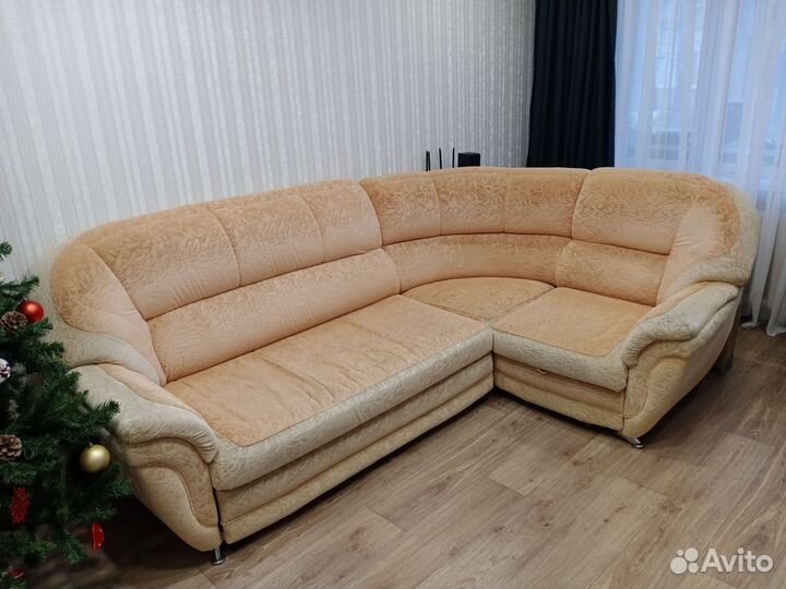 Угловой диван бу