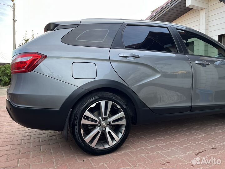 LADA Vesta Cross 1.6 МТ, 2020, 20 000 км