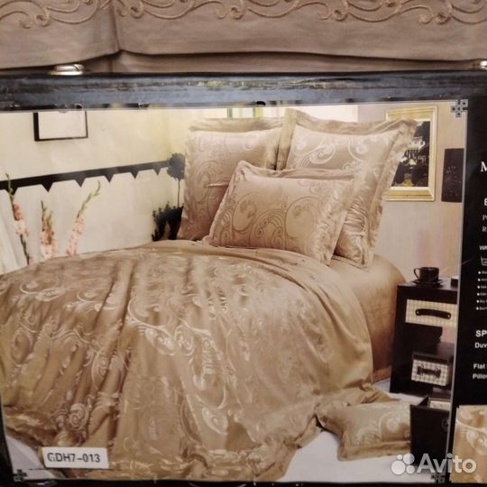 Дорогой комплект постельного белья