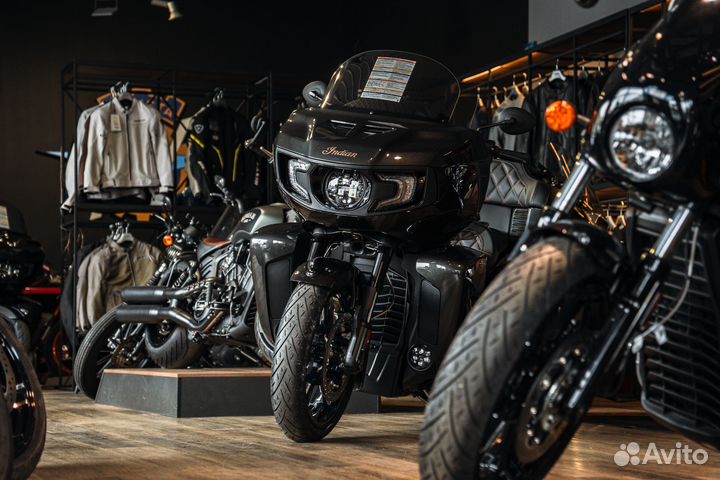 Indian Pursuit Elite 2023, Super Graphite Metallic