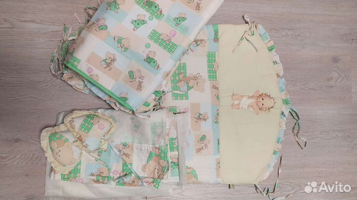 Кроватка детская