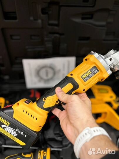 Набор электроинструмента 4в1 DeWalt