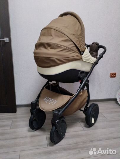 Коляска 2 в 1 бу tutis