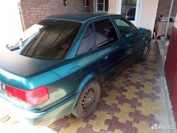 Audi 80 2.0 МТ, 1994, 300 000 км