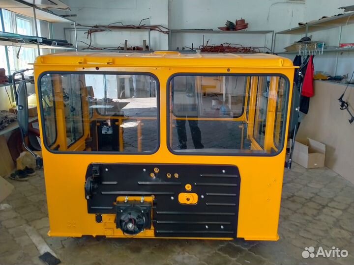 Кабина Кировец