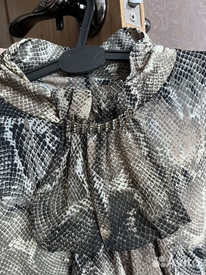 Блузка женская нарядная