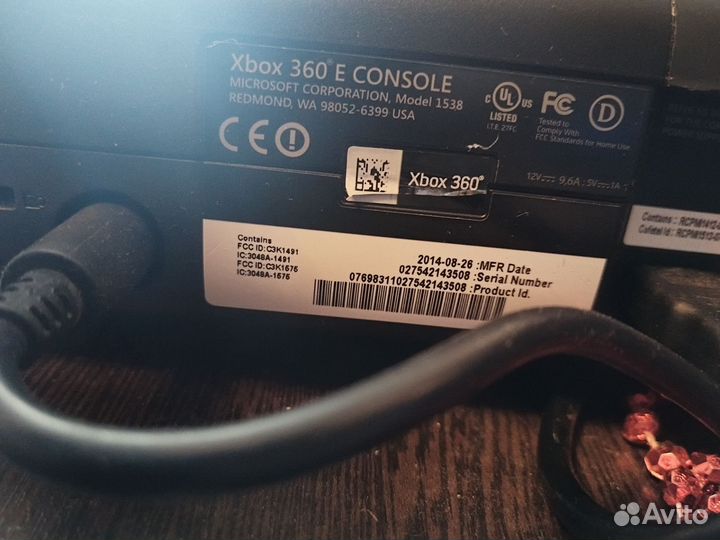 Xbox 360 e прошитый Aurora