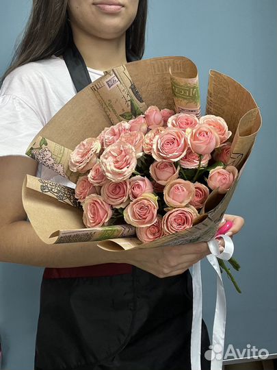 Букет Пионовидные пион кустовые розы