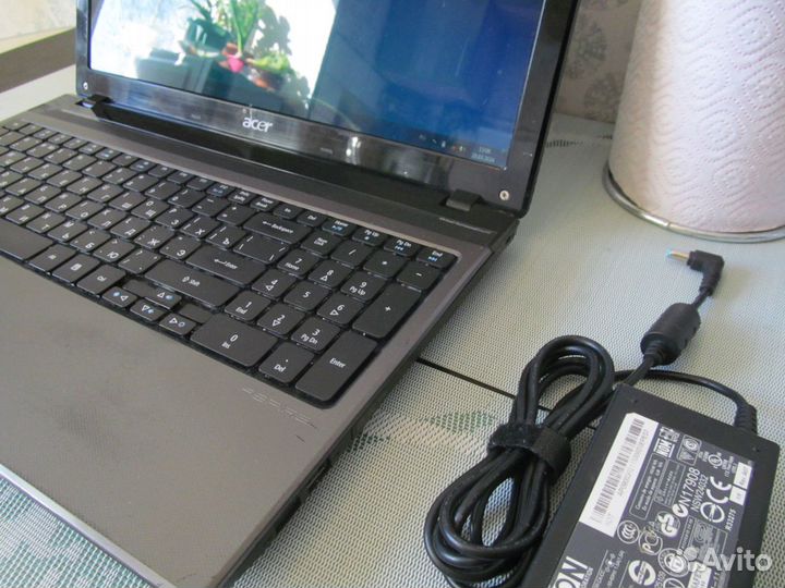 Ноутбук Acer Aspire 5750