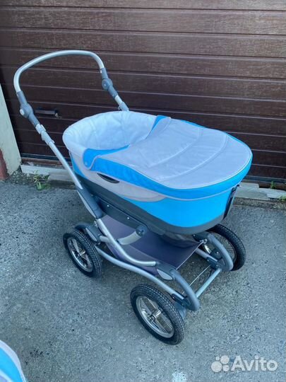 Продам Детскую коляску 3в1