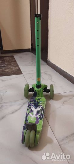 Самокат детский трехколесный