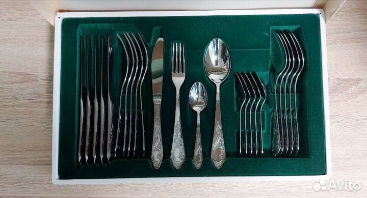 Набор столовых приборов на шесть персон