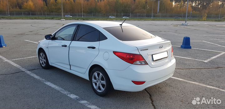 Hyundai Solaris в разбор