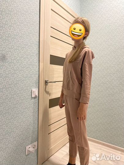 Костюм