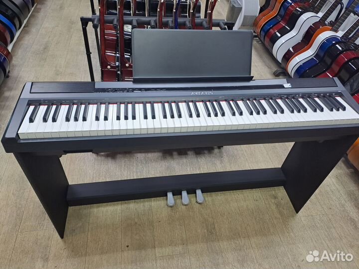 Цифровое электронное пианино Antares со стойкой
