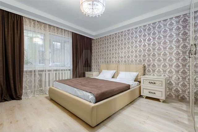 3-к. квартира, 84 м², 1/9 эт.