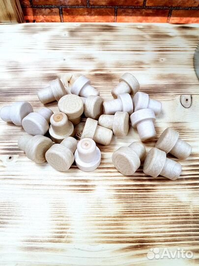 Пробка Т-образная Камю цельнолитая полимерная