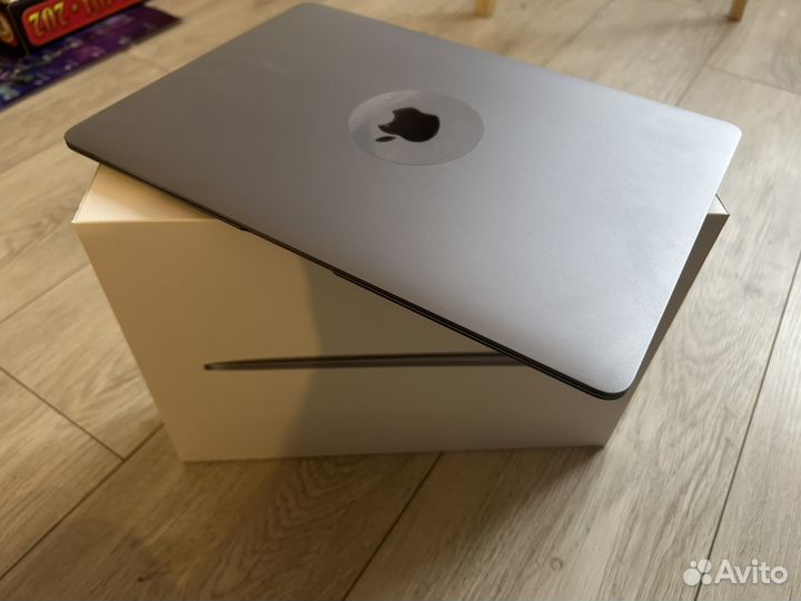 Apple macbook air 13 2020 m1 8gb 256