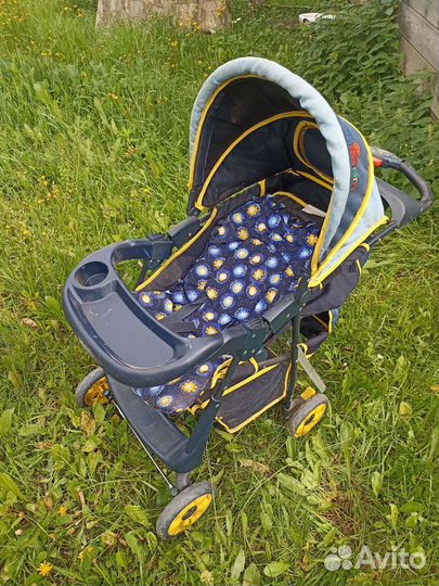 Прогулочная коляска