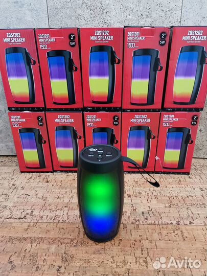 Портативная колонка 5Вт Подсветка