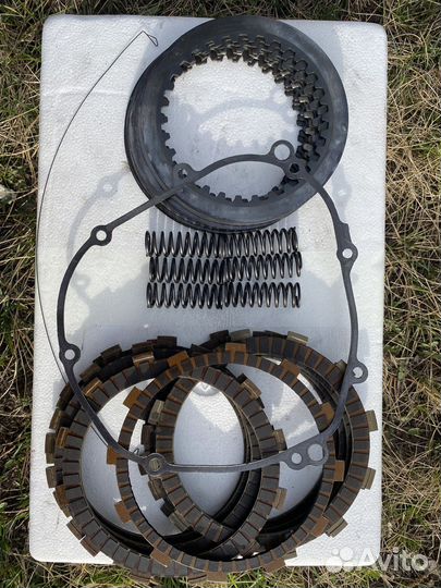 Комплект сцепленя Yamaha r1 2004