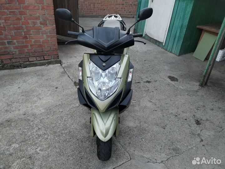 Продам скутер RC50QT-15K Stells