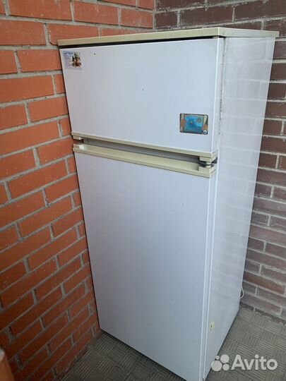 Холодильник на запчасти