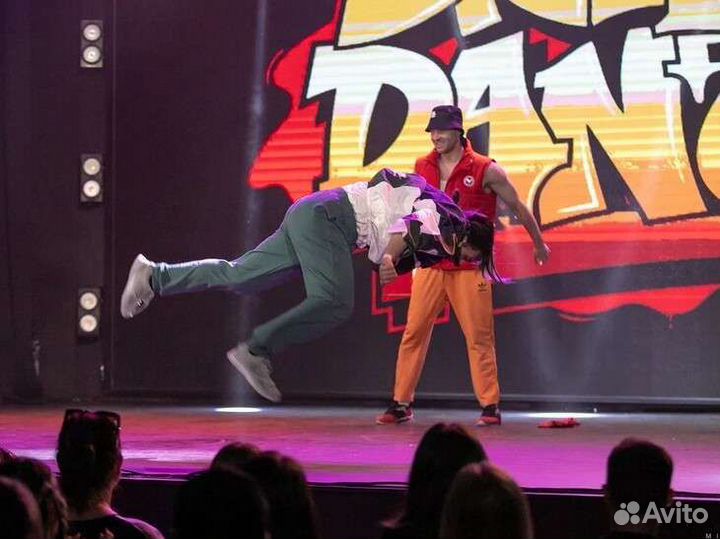 Тренер по хип хопу