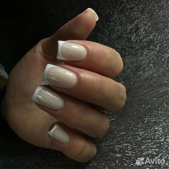 Маникюр и педикюр с покрытием гель лака