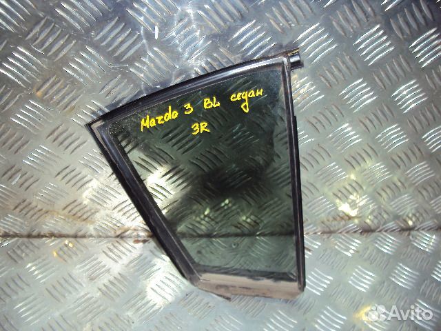 Стекло Mazda 3 BL (09-13) зад R седан глухое б\у