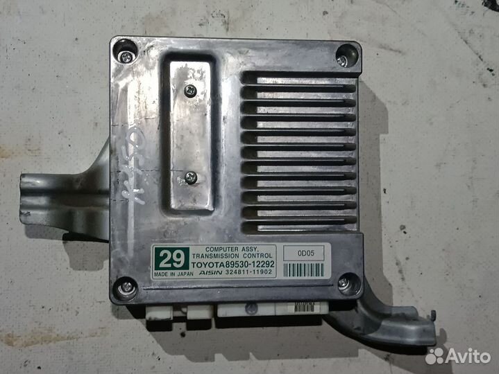 Блок управления ркпп Тойота Королла 150