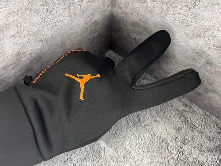 Перчатки Jordan зимние