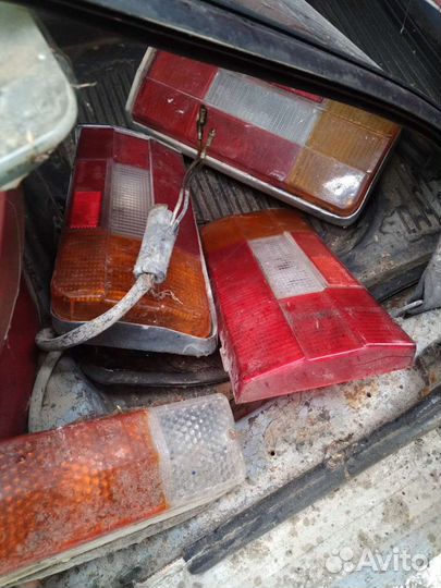 Стекла ваз 2106