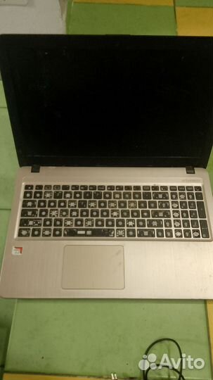Ноутбук asus на запчасти