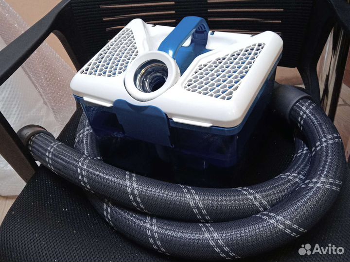 Шланг и аквабокс на пылесос Томас