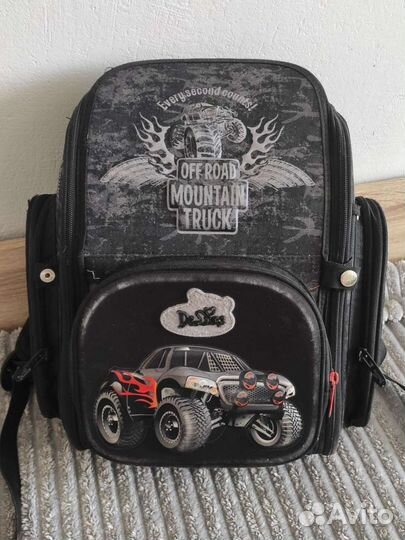 Рюкзак школьный DeLune