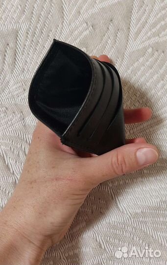 Кожаный картхолдер