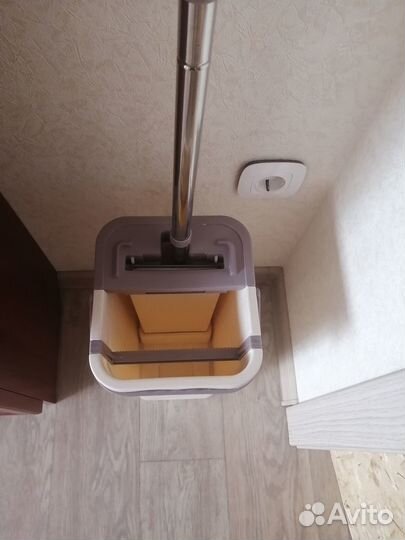 Продам швабру с от жимом и ведром