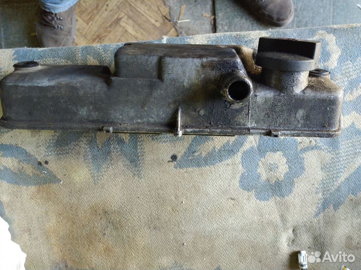 Крышка головки (клапанная) блока ваз 2109