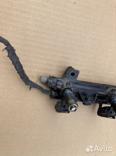 VW Polo Топливная рампа