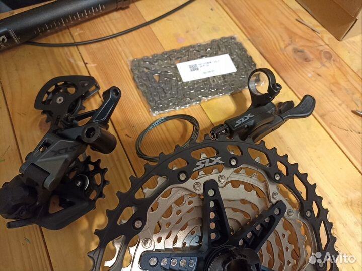 Shimano SLX групсет 12 скоростей
