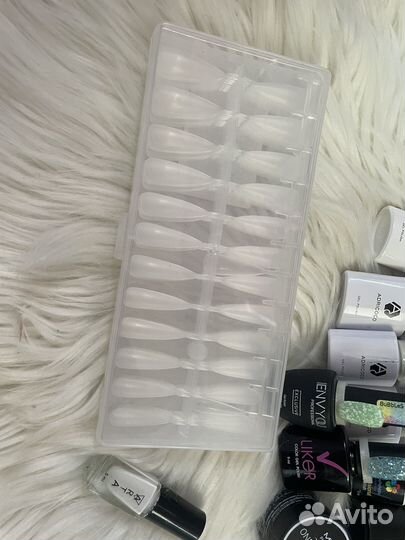 Гель лаки,подставка для маникюра