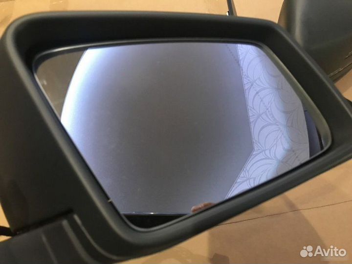 Боковые зеркала на Mercedes W221
